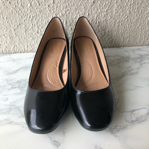 Dexflex comfort New Black patent leather heels size 8.5 NEW - Picture 2 of 8